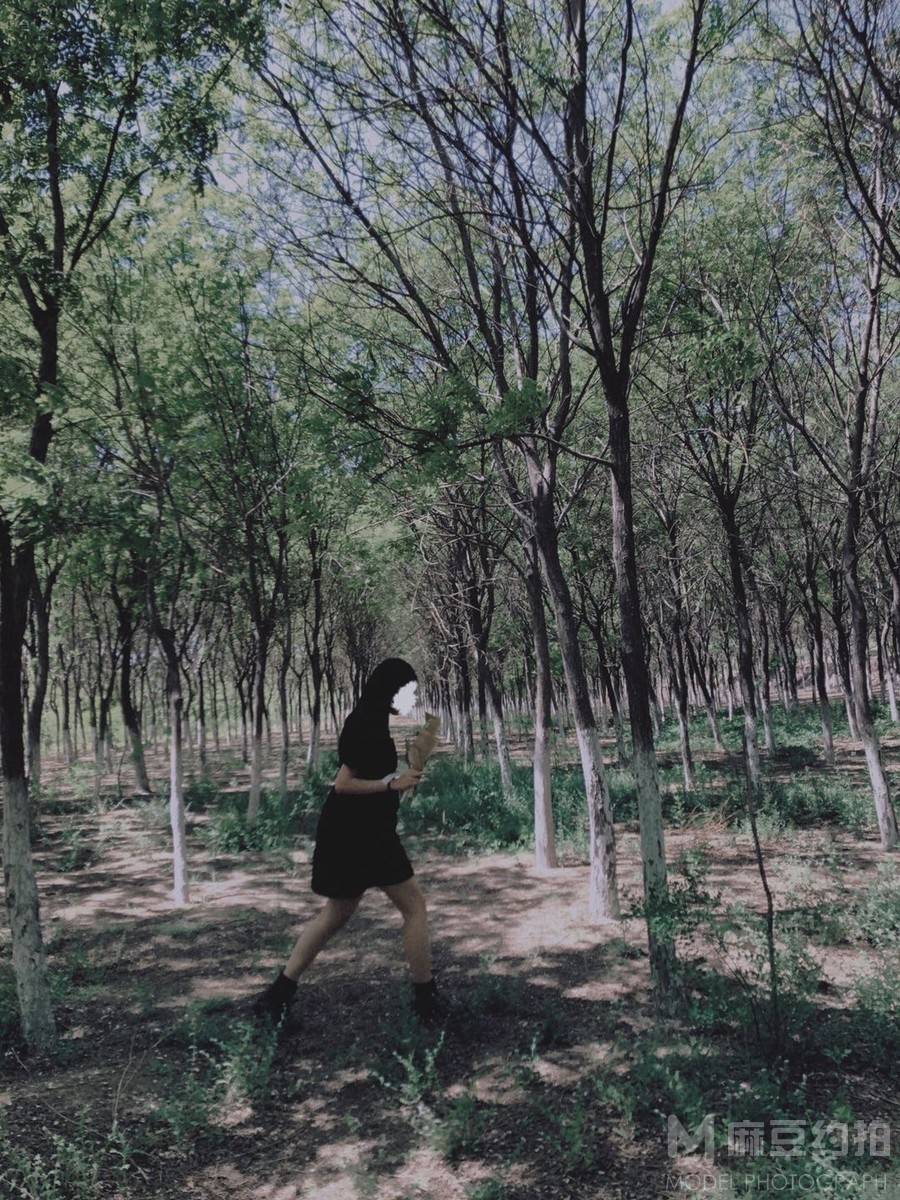 暗黑模特