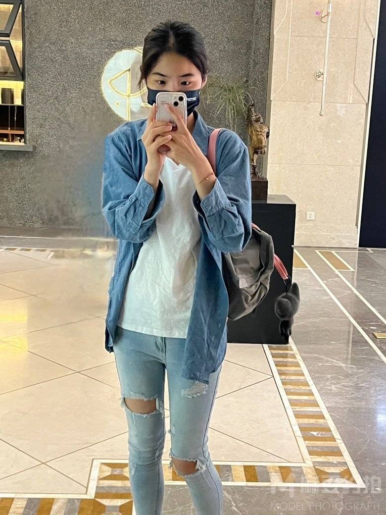 纪实模特