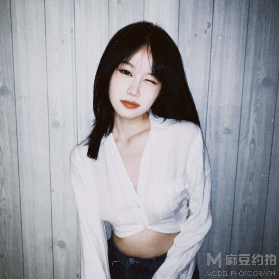 胶片模特