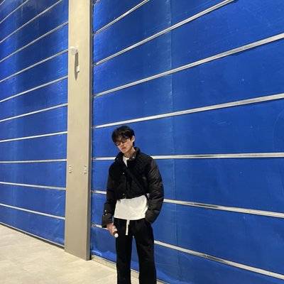 黑白模特