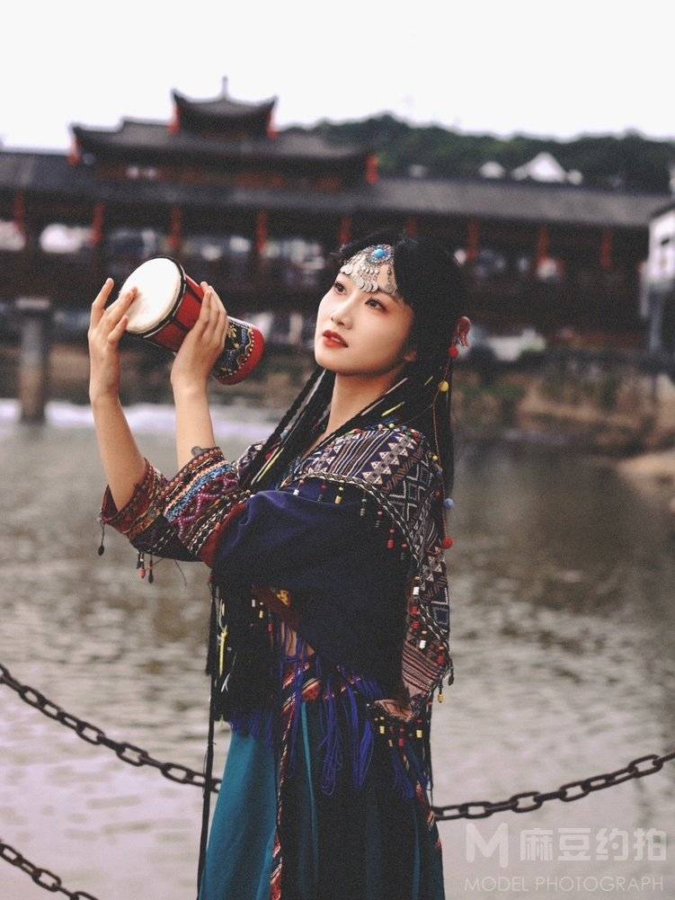 胶片模特