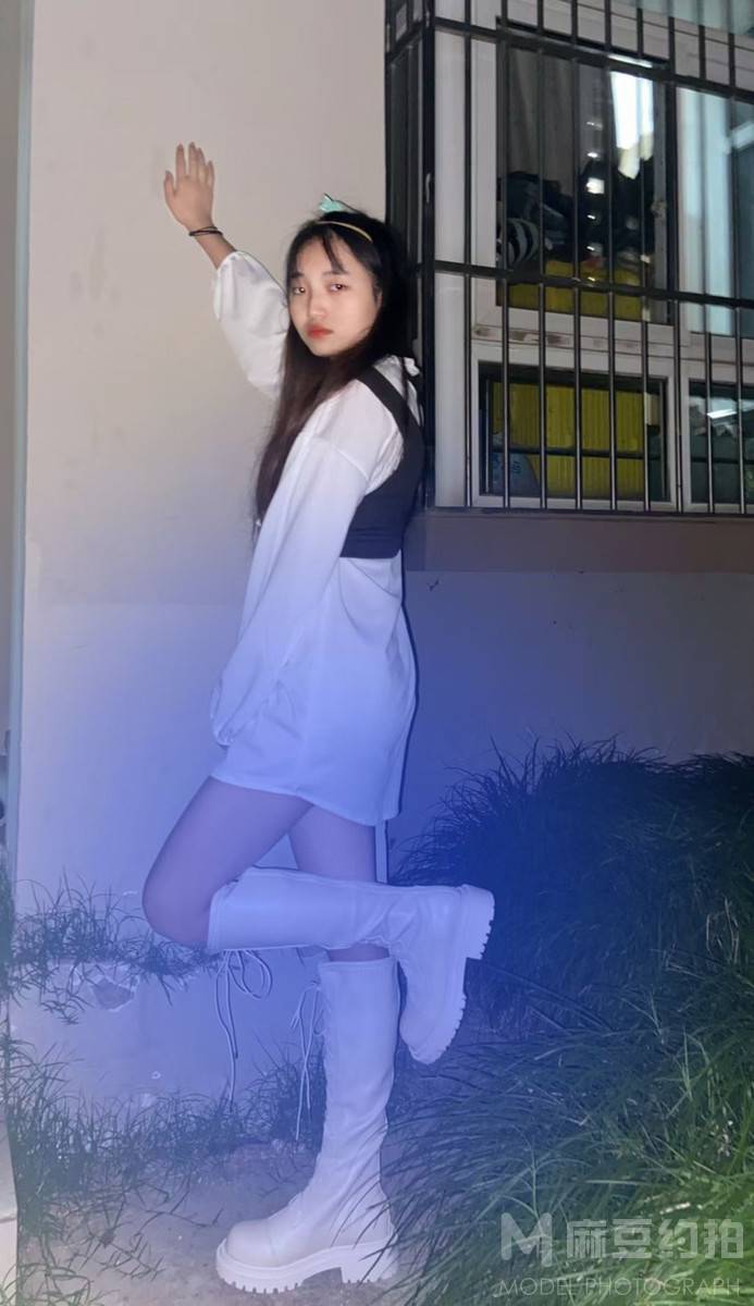 校园模特