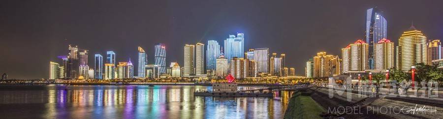 夜景模特