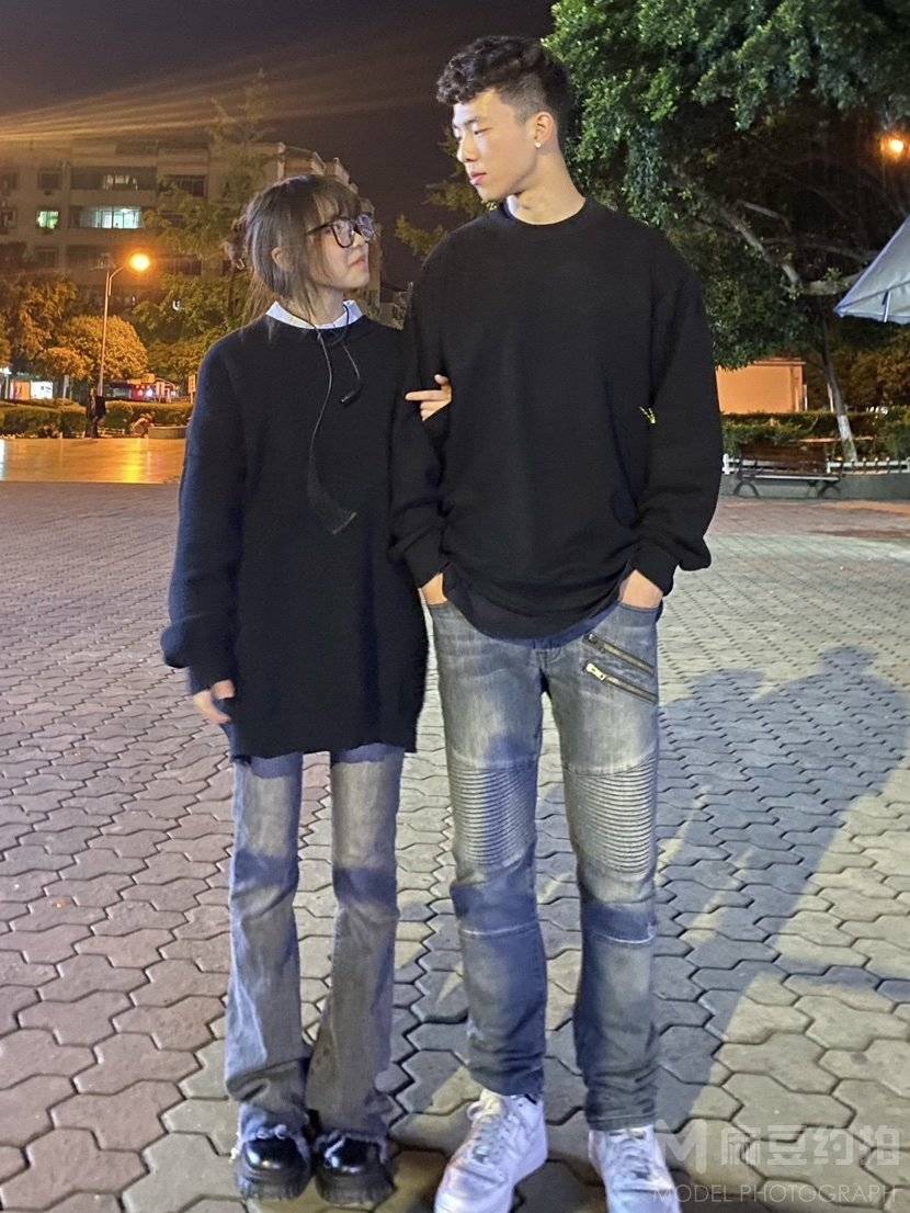 情侣模特