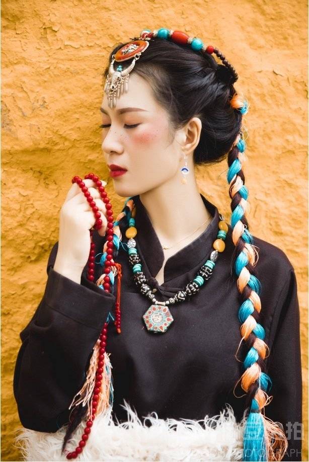 妆容模特