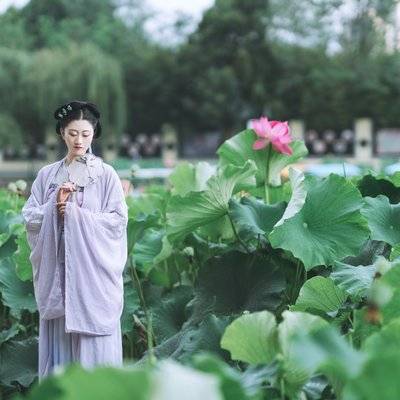 汉服模特