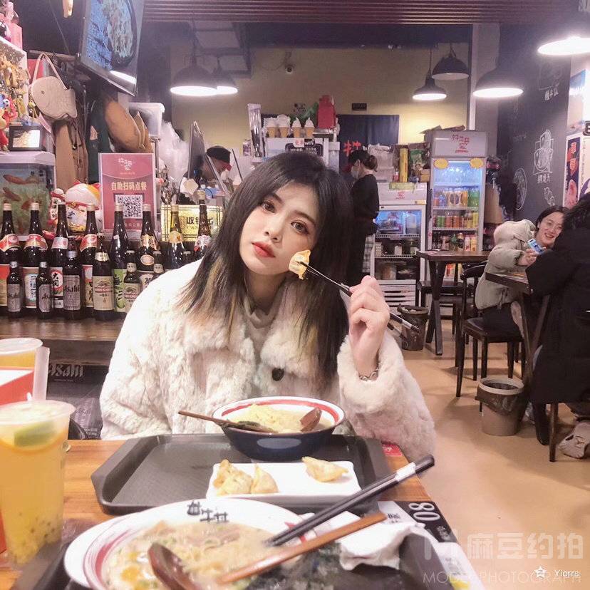 纪实模特