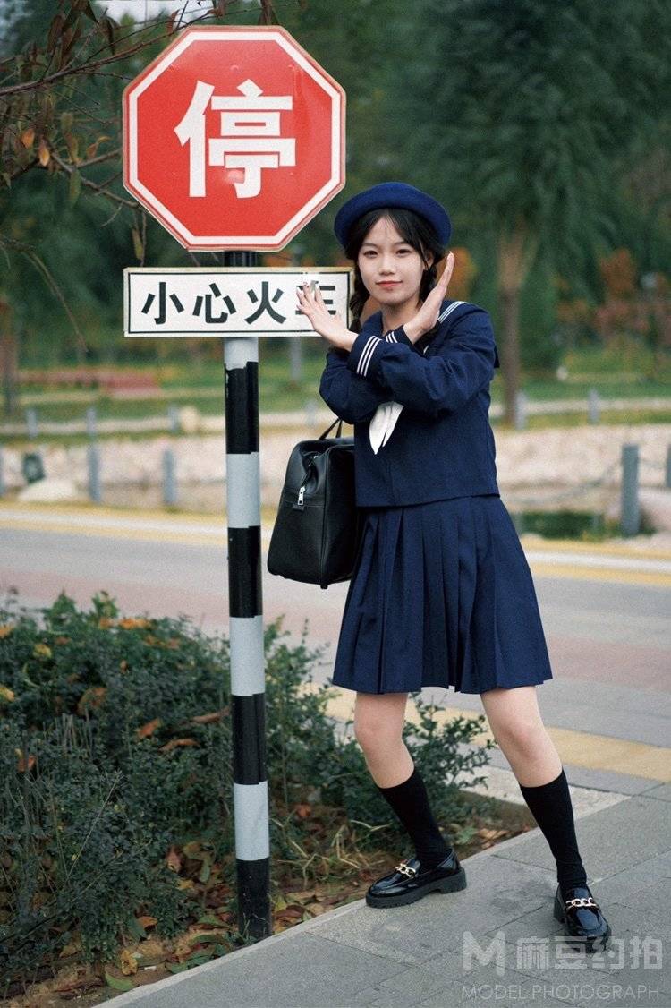 校园模特