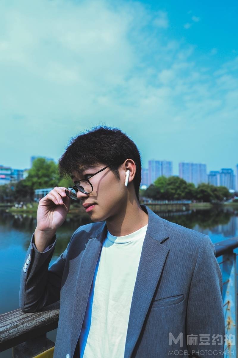 清新模特