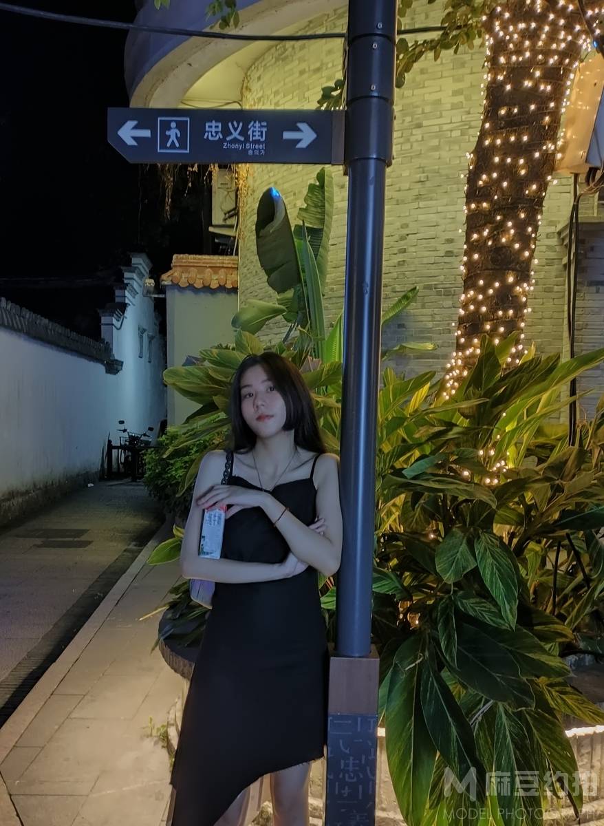 夜景模特