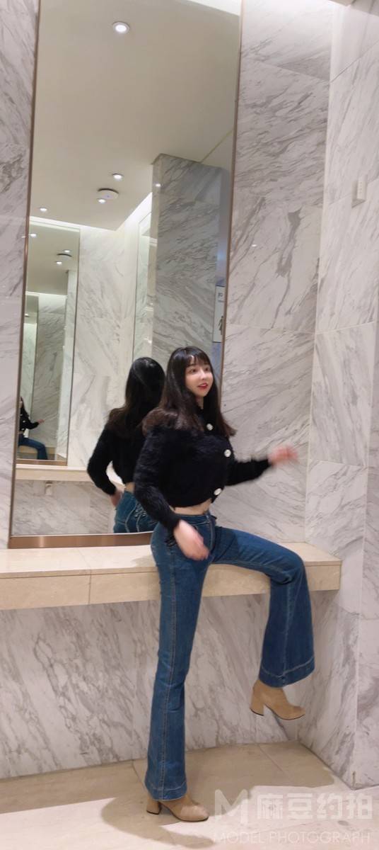 清新模特