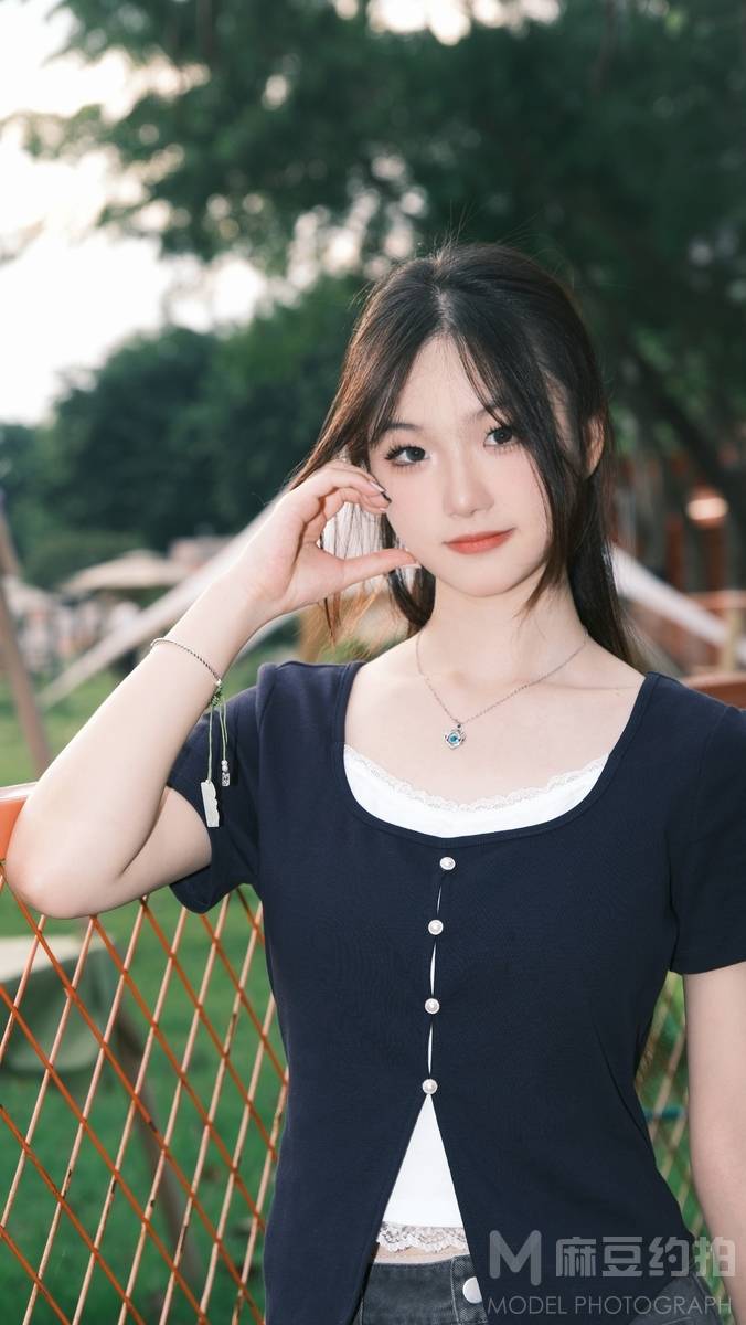 清新模特