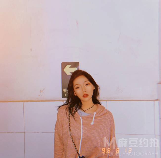 胶片模特