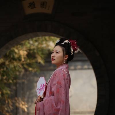汉服模特