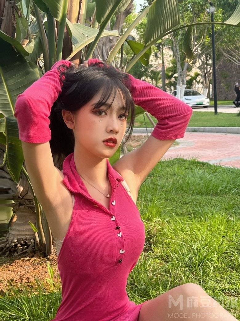 妆容模特