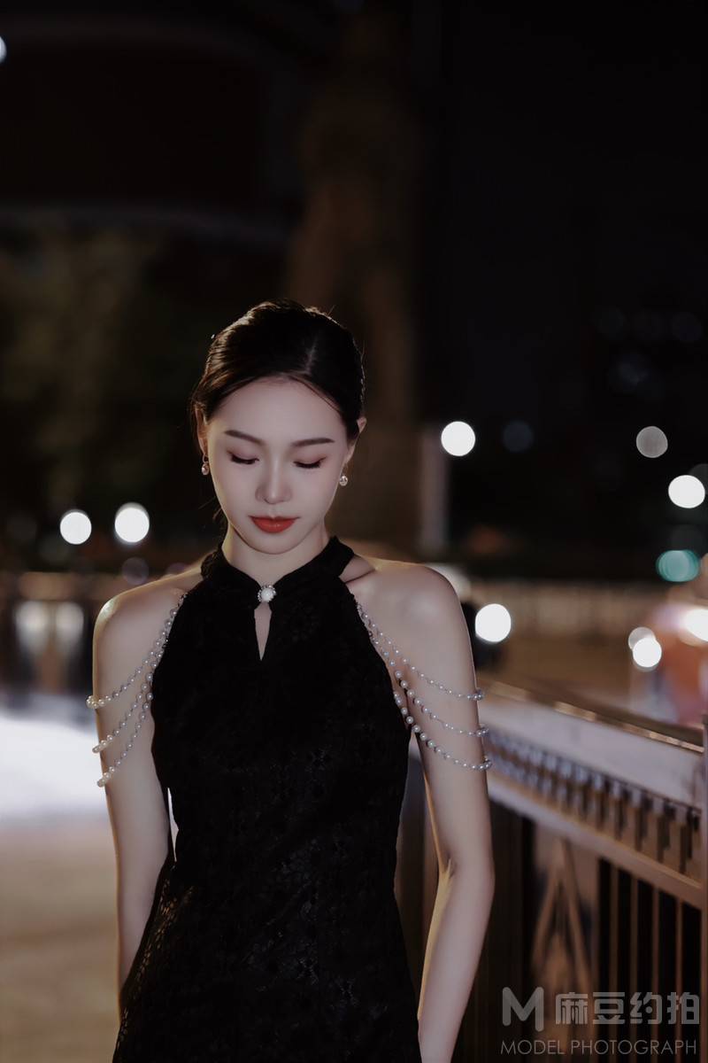 夜景模特