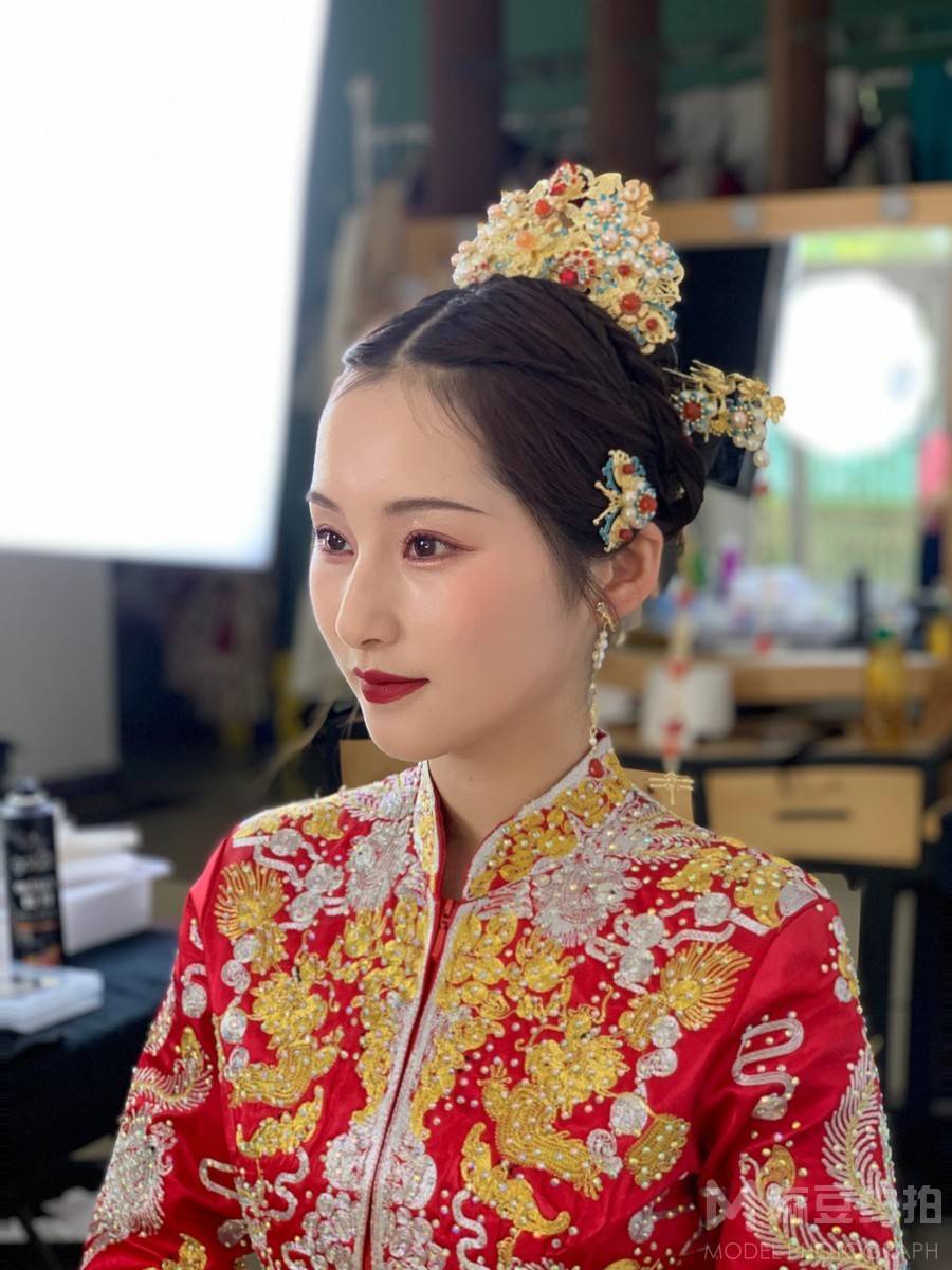 妆容模特