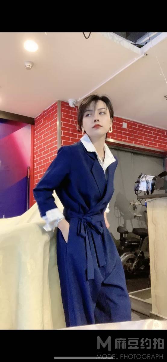 纪实模特