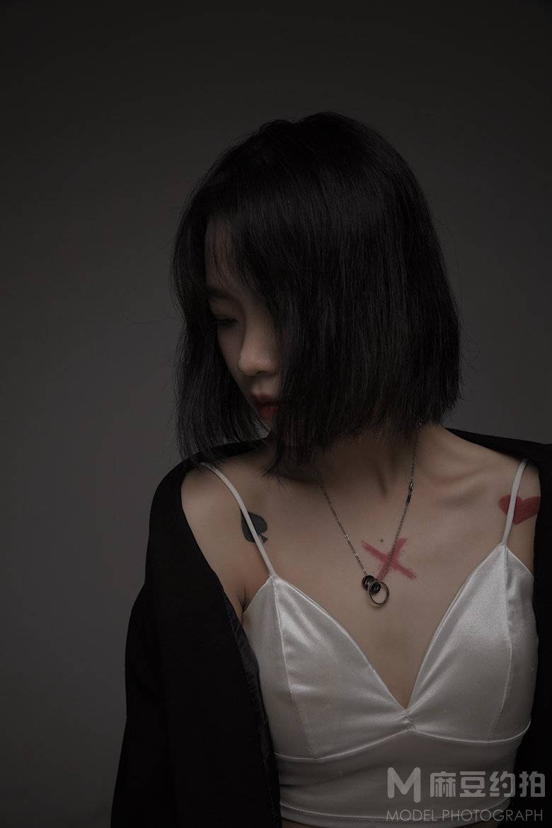 暗黑模特