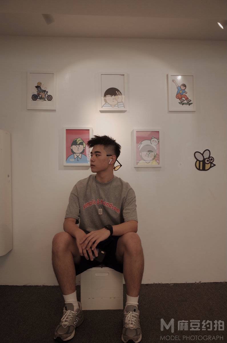 校园模特