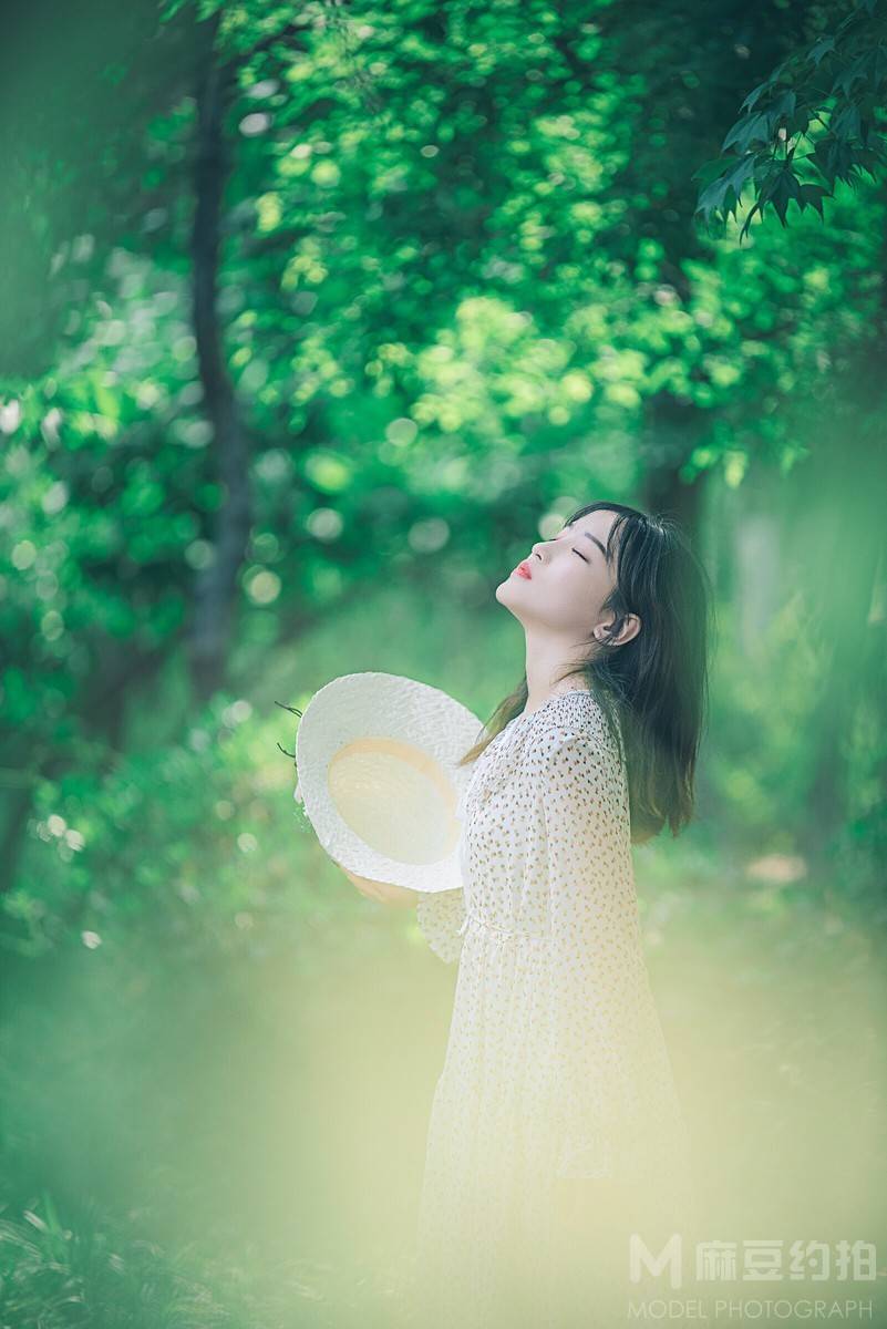 清新模特