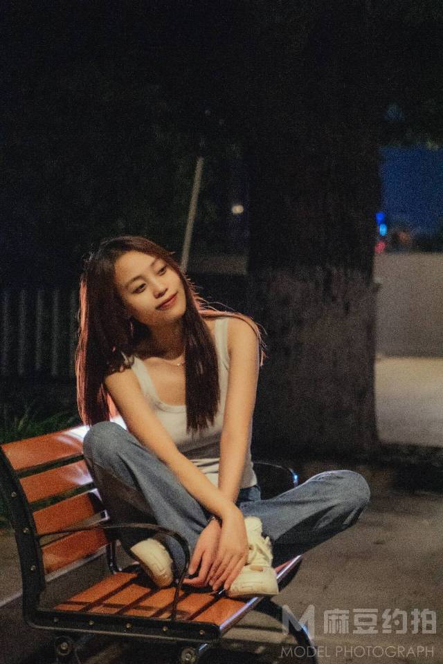 胶片模特