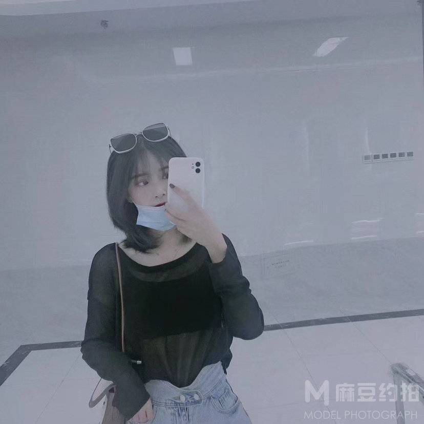 纪实模特