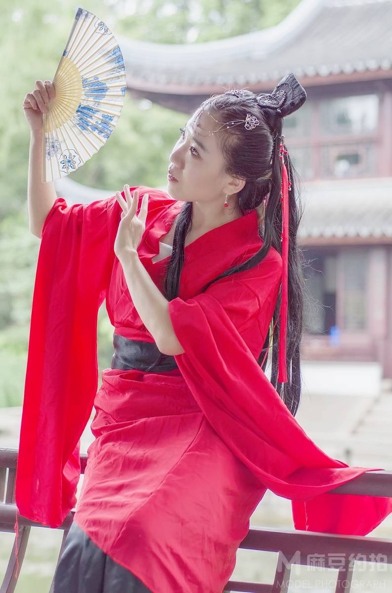 汉服模特