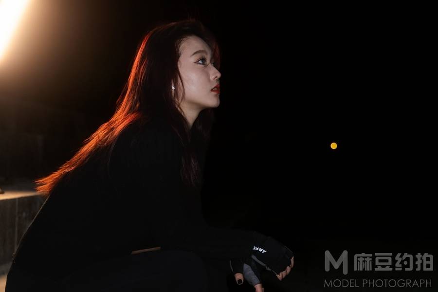 夜景模特