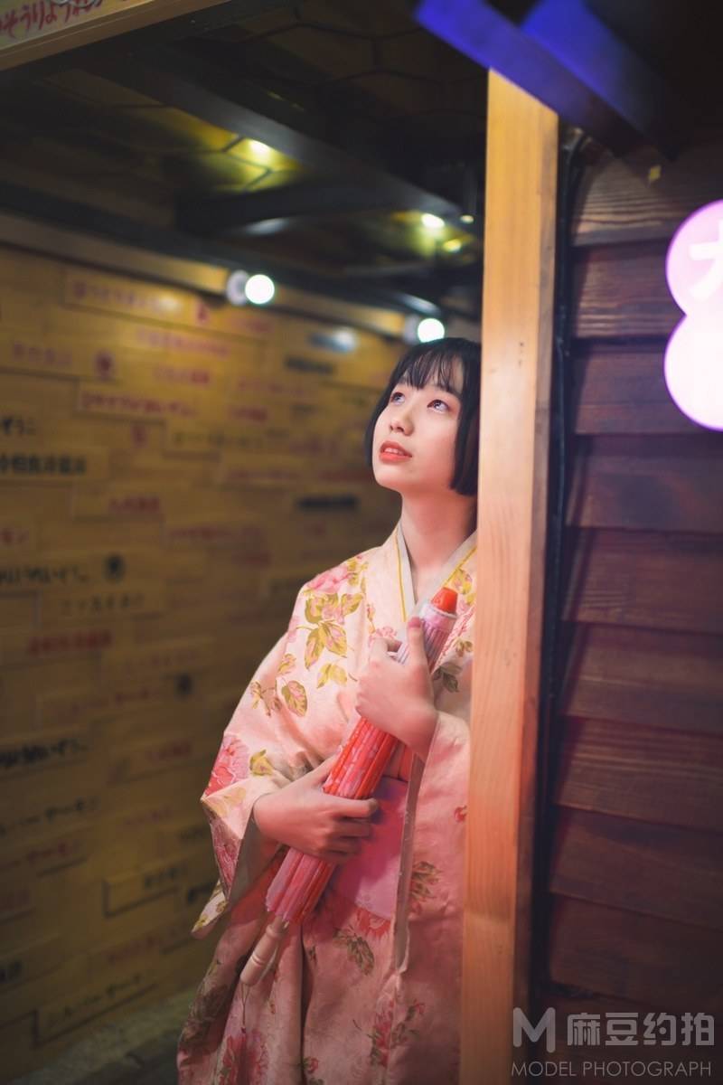 胶片模特