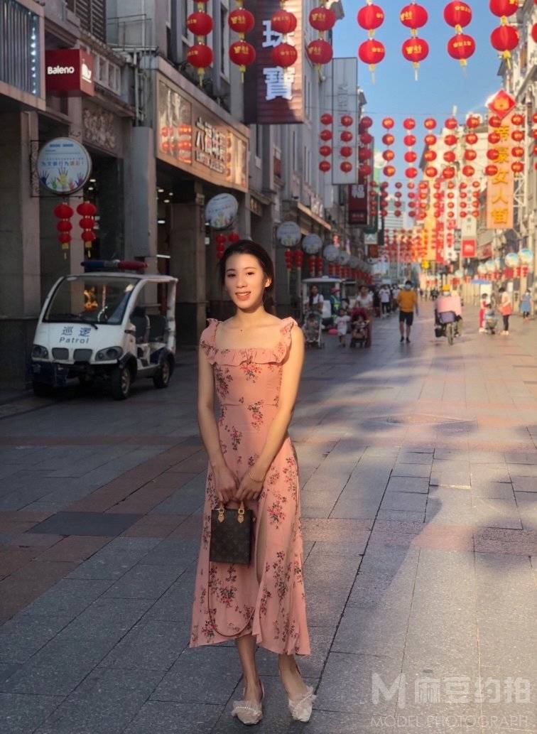 民国模特