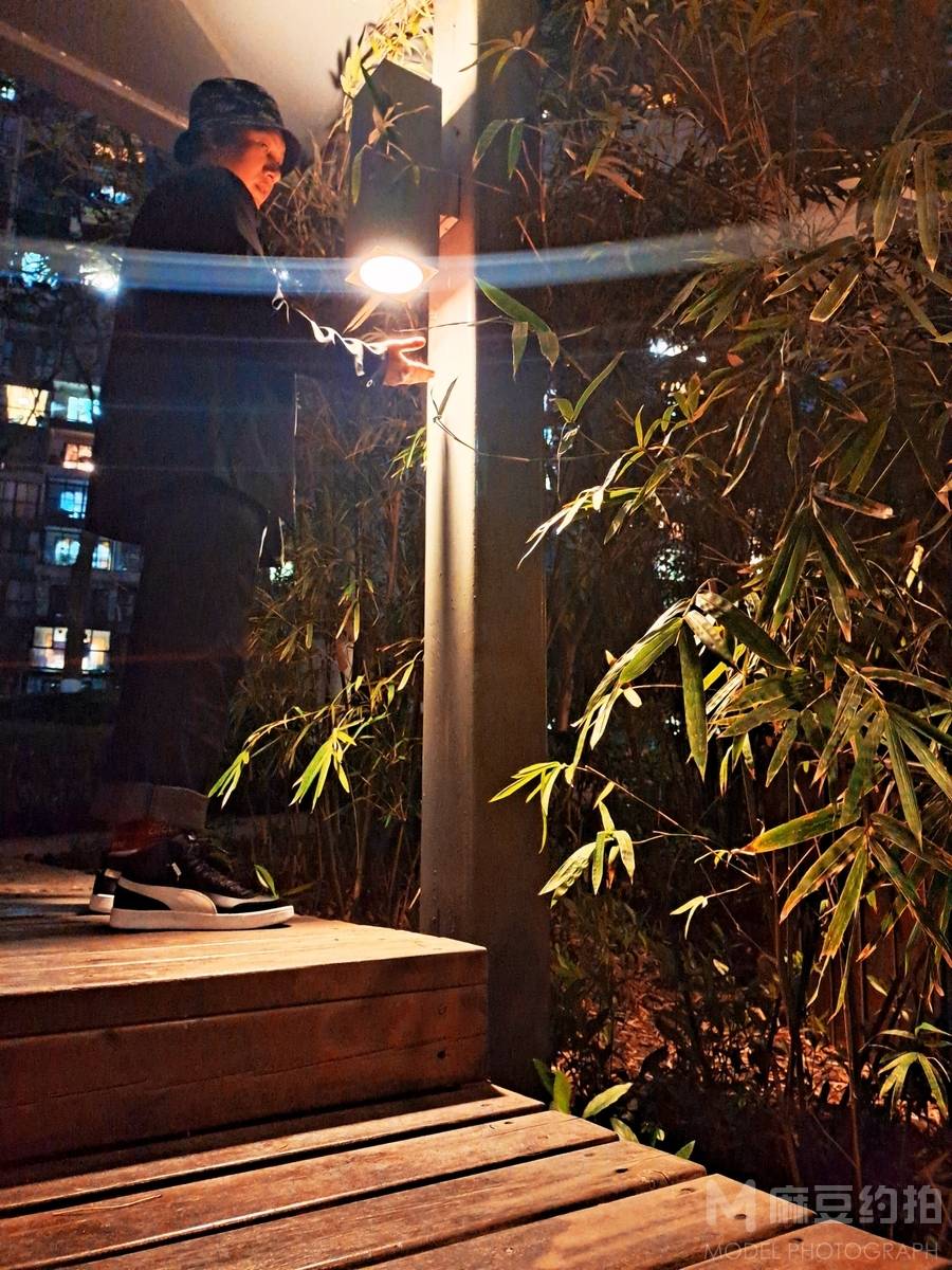 夜景模特