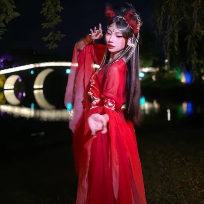 汉服模特