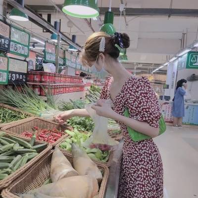 民国模特