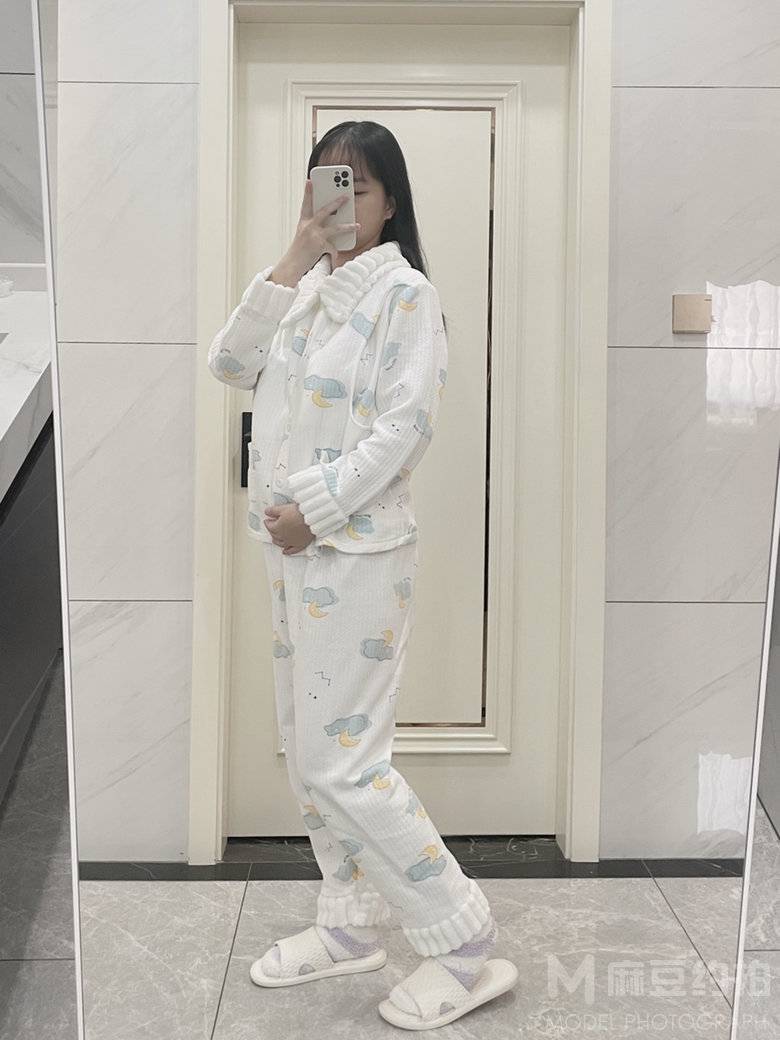 孕照模特