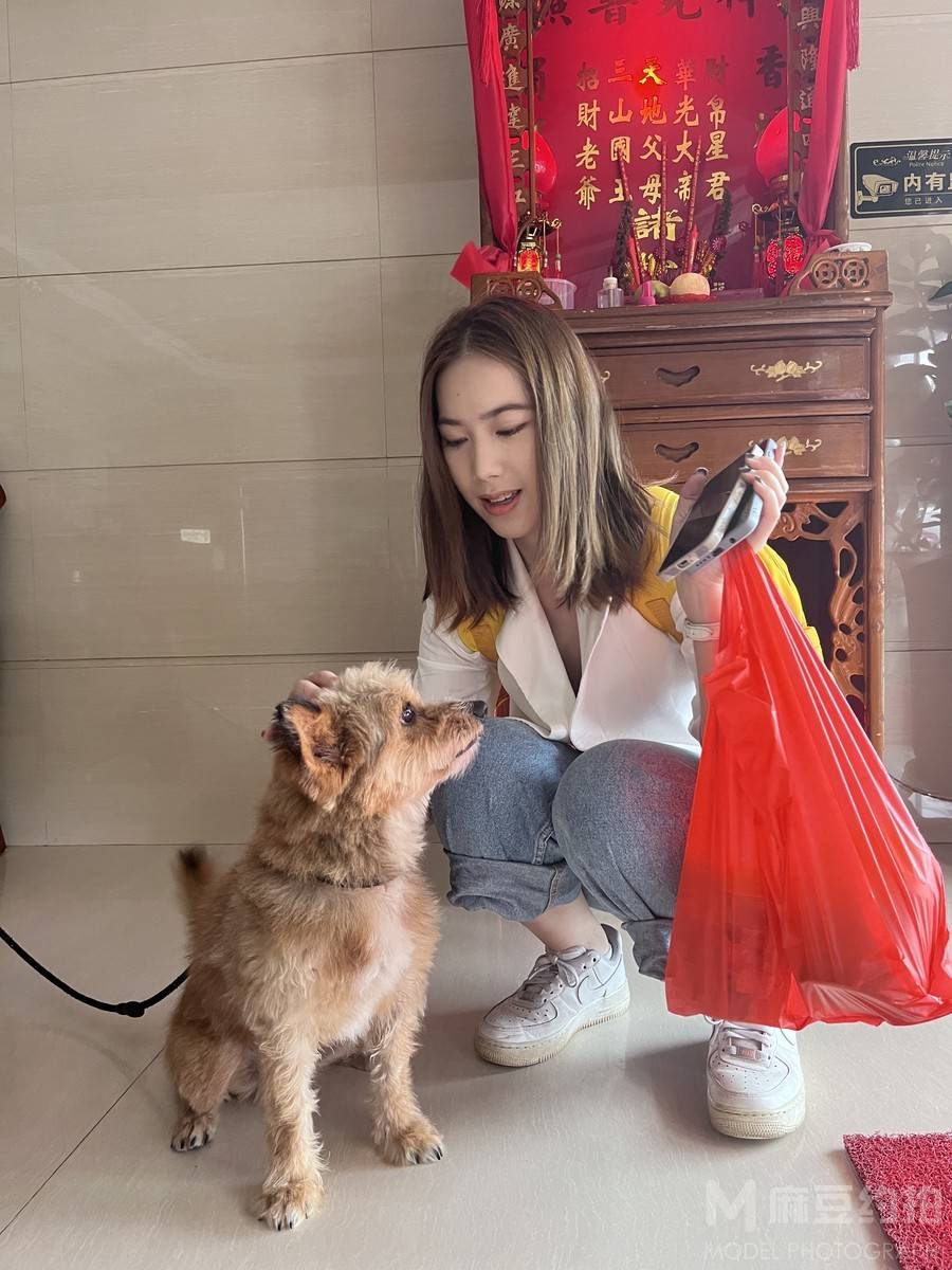 清新模特