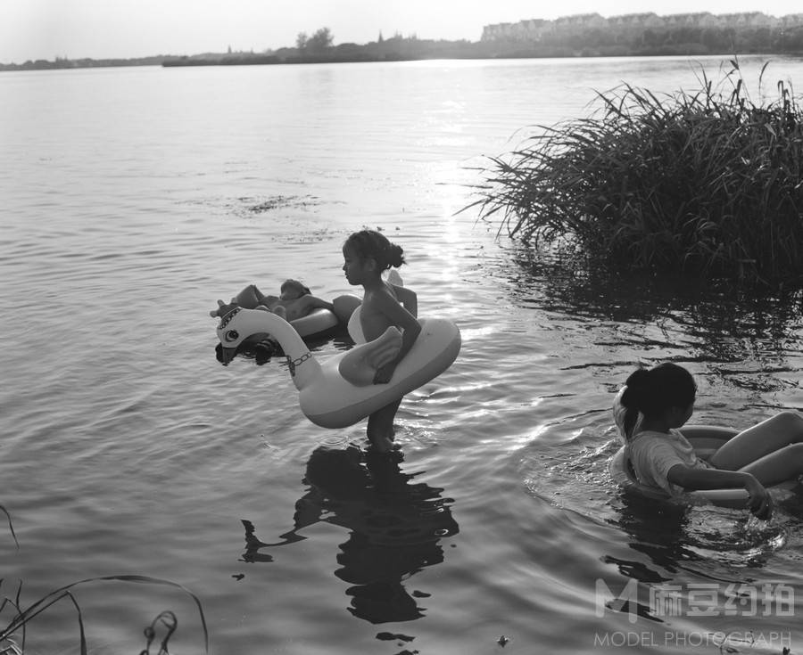 胶片模特