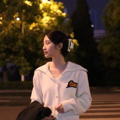 黑白模特