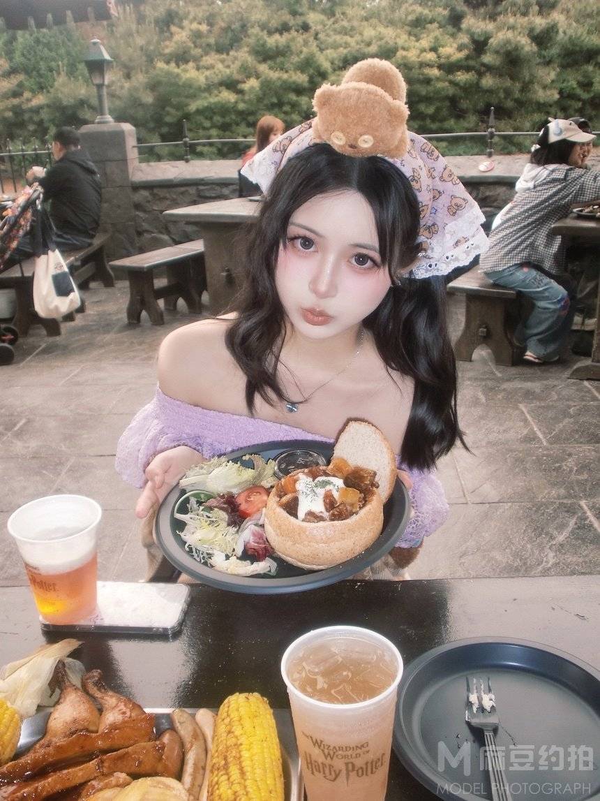 清新模特