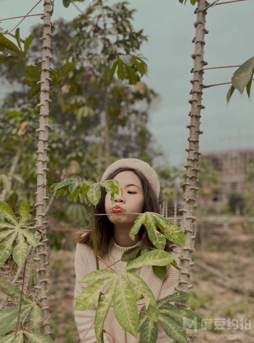 情绪模特