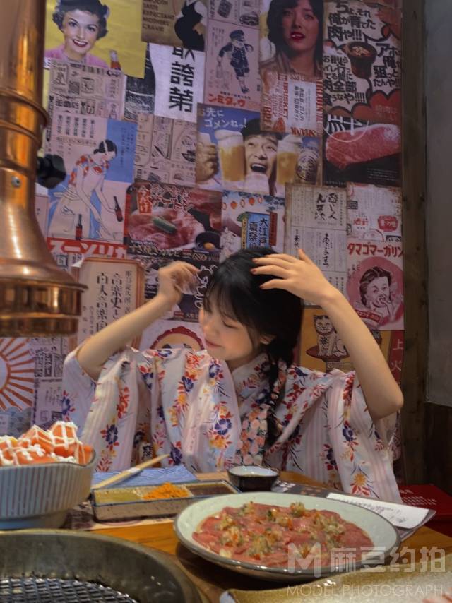 校园模特
