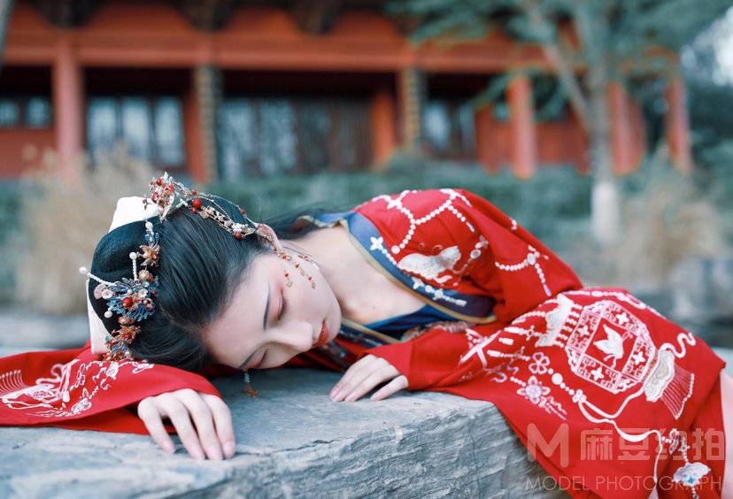 民国模特
