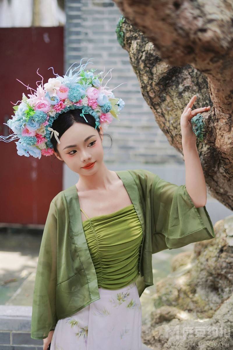 清新模特