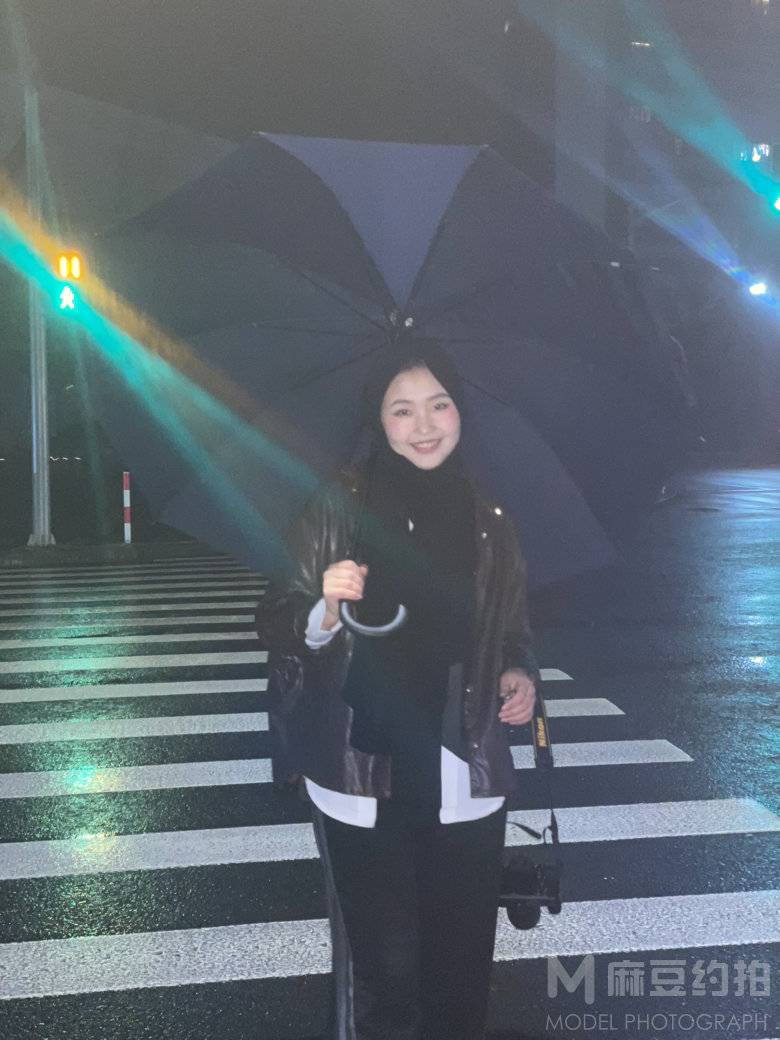 夜景模特