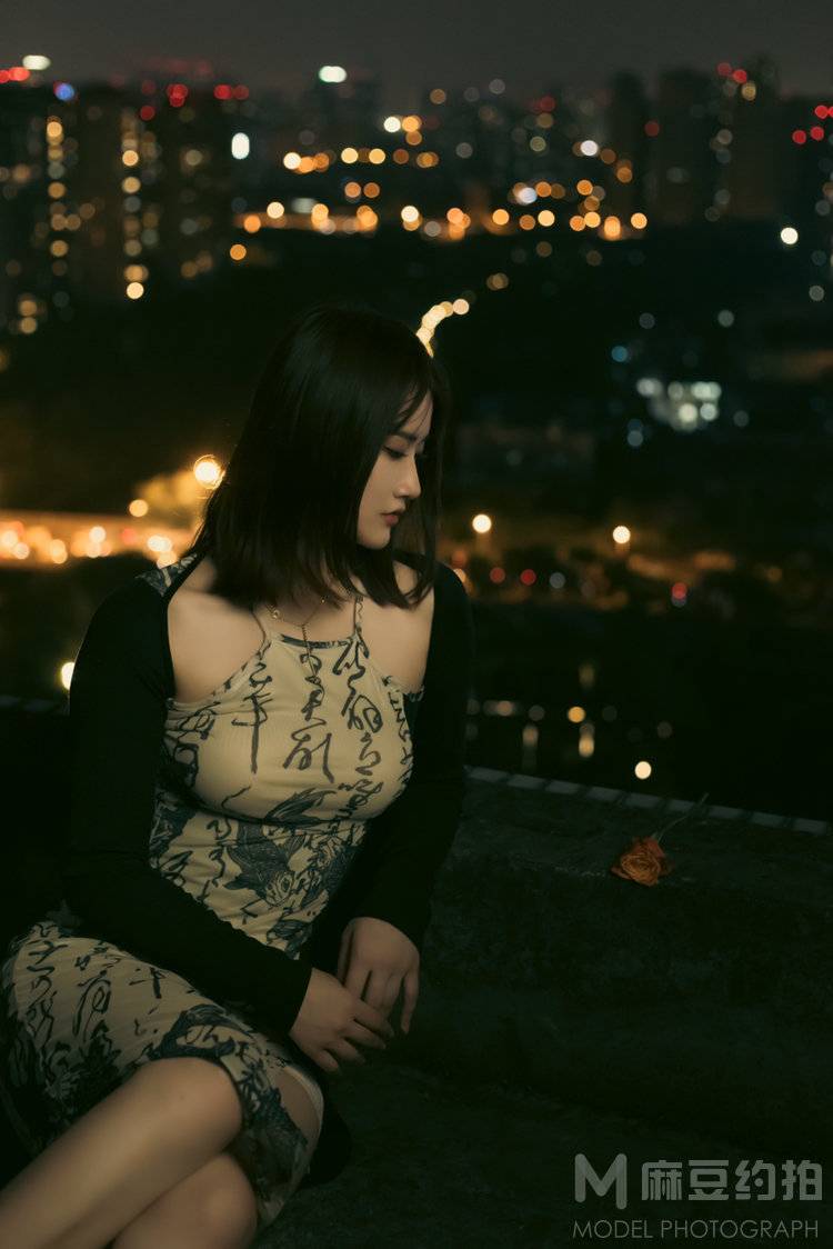 夜景模特