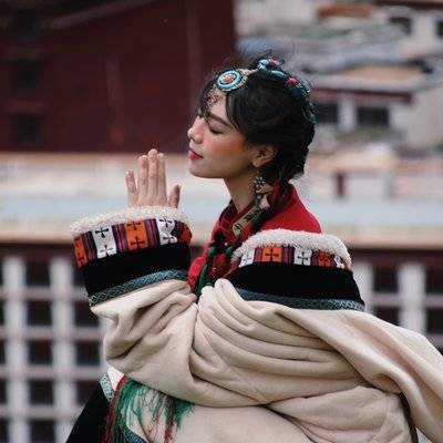 汉服模特