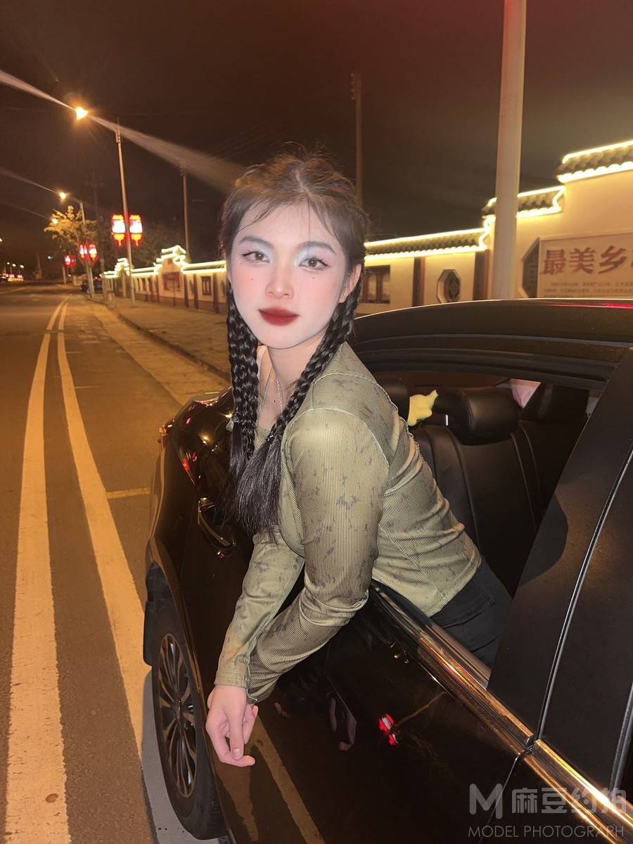 民国模特