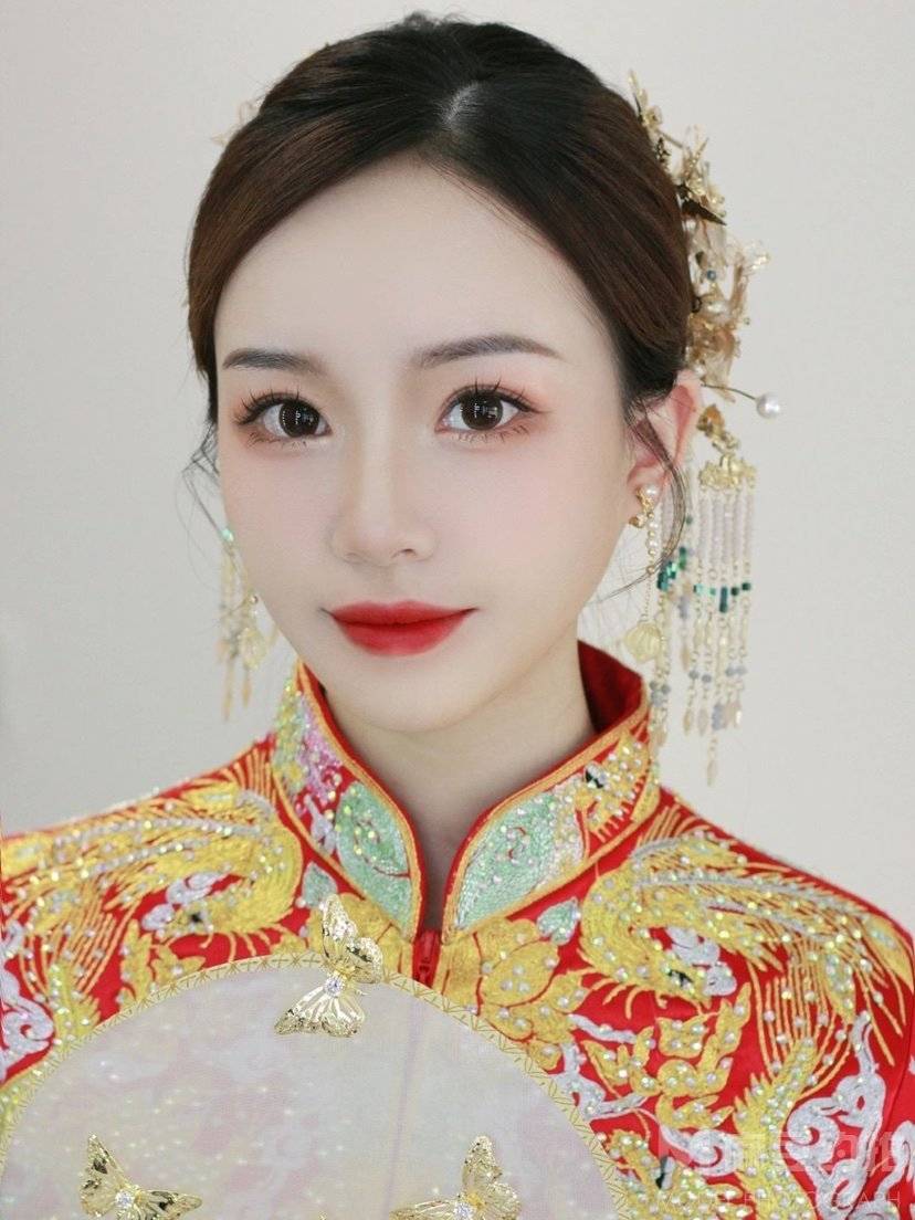 妆容模特