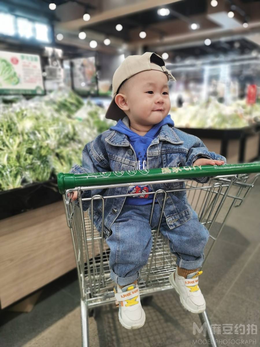 纪实模特