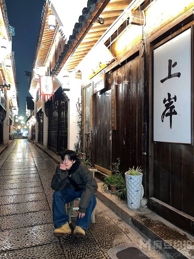 胶片模特